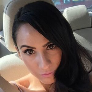 Meet your Posher, Charlene